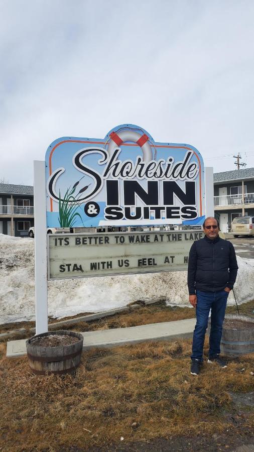 Shoreside Inn & Suites Wabamun Екстериор снимка